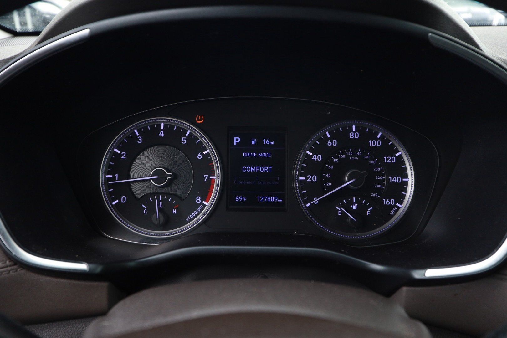 Used 2020 Hyundai Santa Fe SE FWD image 13