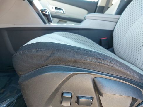 Used 2014 GMC Terrain SLE image 26