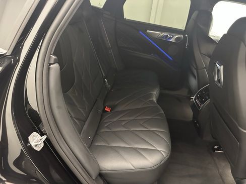 Used 2023 BMW XM image 11