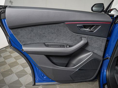 New 2026 Audi SQ8 Premium Plus AWD/4WD image 21