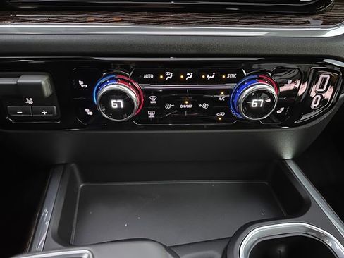 New 2026 GMC Sierra 1500 Elevation w/ Elevation Premium Package image 32