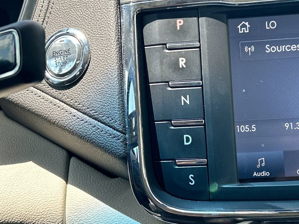 Used 2020 Lincoln Continental Reserve AWD/4WD image 15