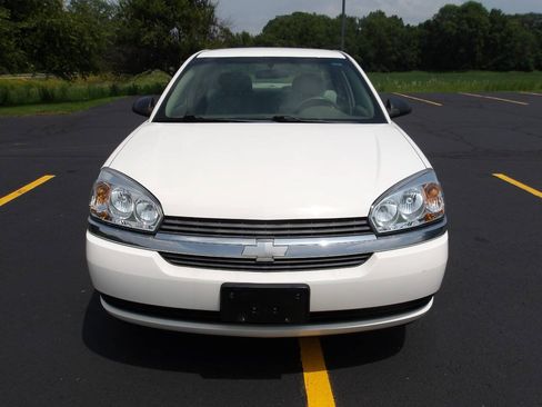 Used 2004 Chevrolet Malibu LS FWD image 3