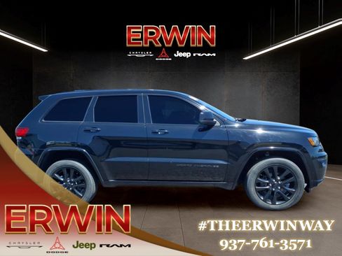 Used 2020 Jeep Grand Cherokee Altitude AWD/4WD image 8