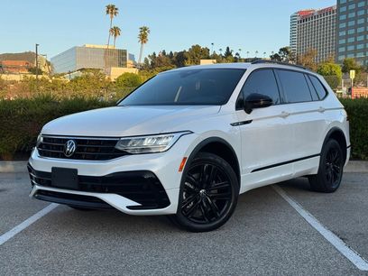 Used 2022 Volkswagen Tiguan SE R-Line