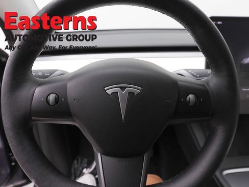 Used 2023 Tesla Model Y Long Range AWD/4WD image 10