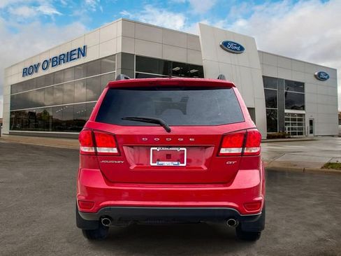 Used 2018 Dodge Journey GT FWD image 4