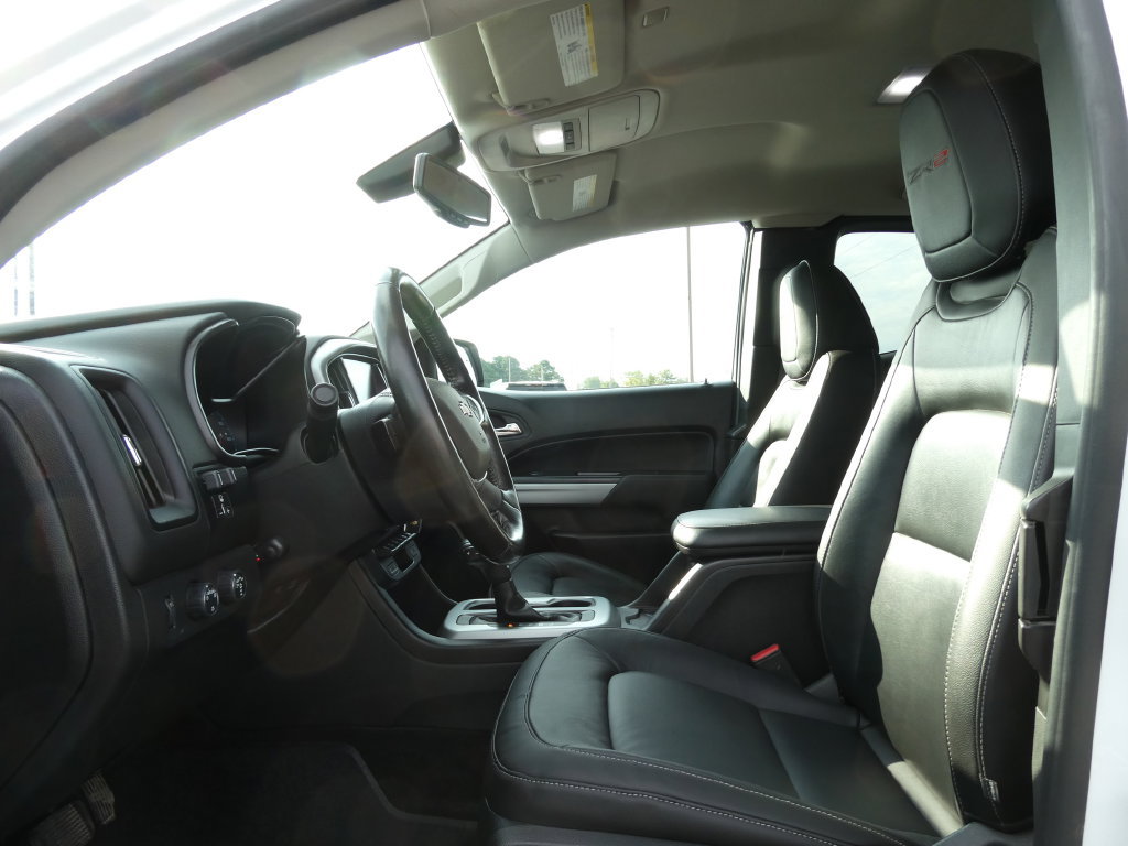 Certified 2018 Chevrolet Colorado ZR2 w/ LPO, Premium Interior Package AWD/4WD image 23