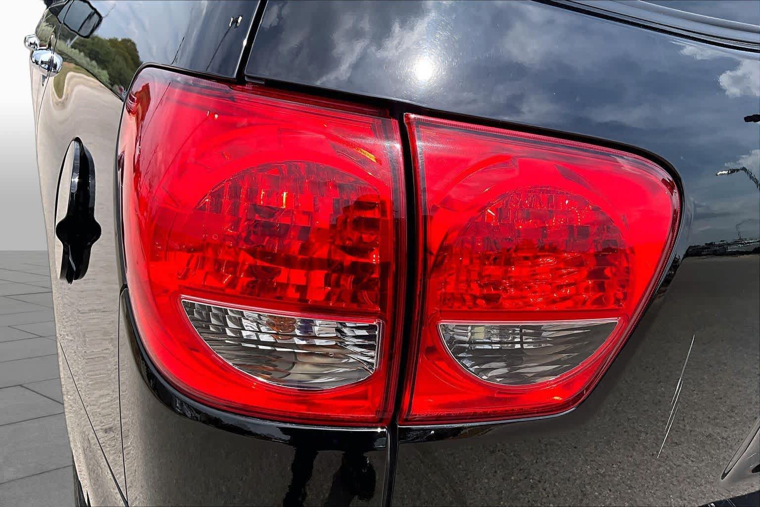 Used 2012 Toyota Sequoia Limited RWD image 28