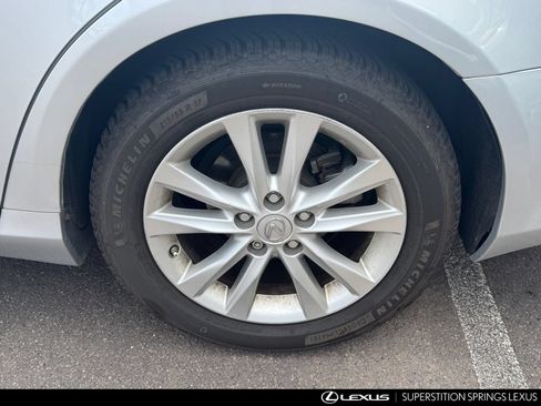 Used 2011 Lexus ES 350 FWD image 6