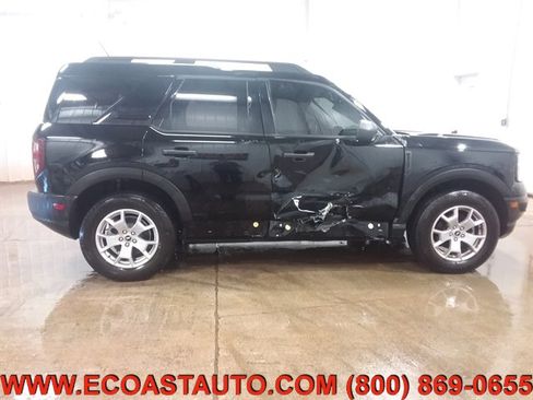 Used 2021 Ford Bronco Sport image 2