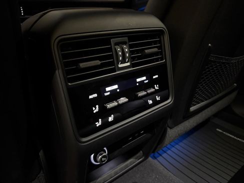 Used 2025 Porsche Cayenne GTS image 14