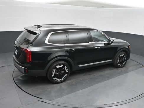 Used 2025 Kia Telluride S FWD image 31