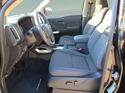 Certified 2024 Nissan Frontier SV w/ SV Convenience Package image 10