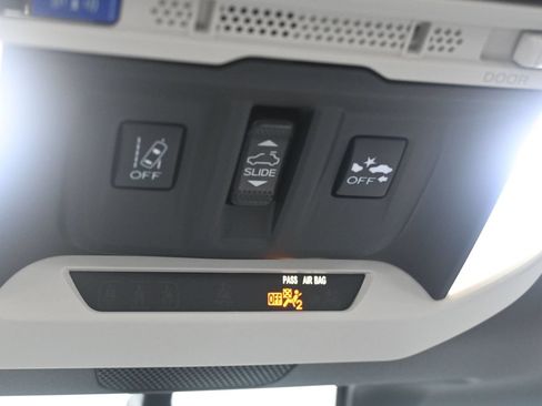 Used 2024 Subaru Forester Sport AWD/4WD image 35