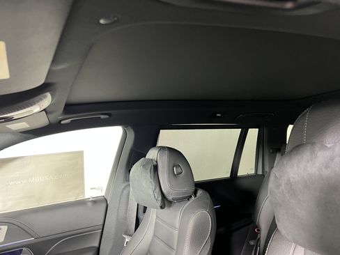 New 2026 Mercedes-Benz GLS 580 4MATIC image 20