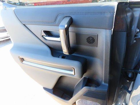 New 2025 GMC Hummer EV 3X w/ Battery Pack, 24 Module Pack image 19