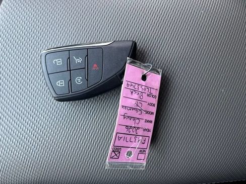 Used 2026 Chevrolet Equinox LT w/ Convenience Package II FWD image 31
