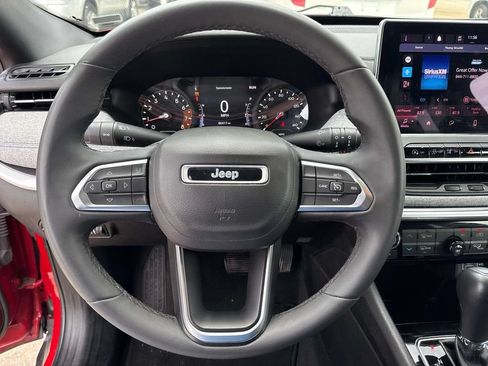 Used 2024 Jeep Compass Latitude w/ Altitude Special Edition AWD/4WD image 20