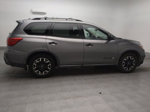 Used 2019 Nissan Pathfinder SL AWD/4WD image 10
