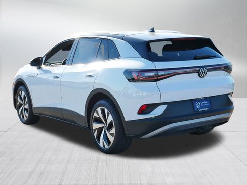 Certified 2022 Volkswagen ID.4 Pro S image 5
