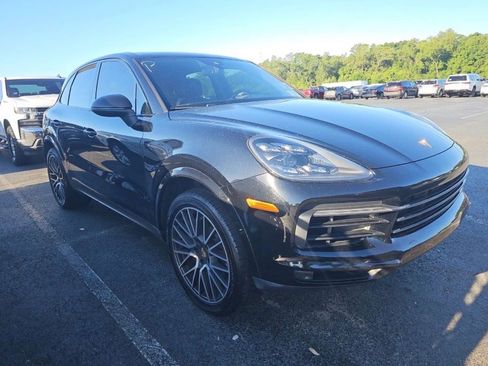 Used 2019 Porsche Cayenne S AWD/4WD image 4