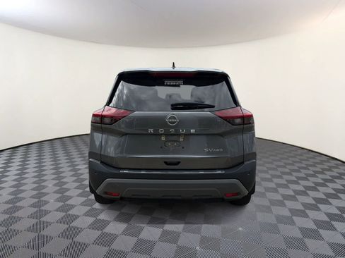 Used 2022 Nissan Rogue SV AWD/4WD image 6