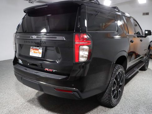Used 2021 Chevrolet Suburban RST w/ Luxury Package AWD/4WD image 7