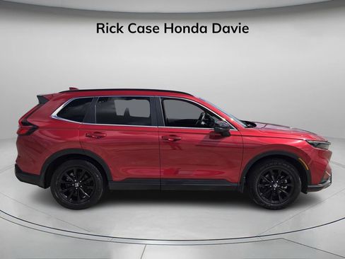 Used 2024 Honda CR-V Sport image 3