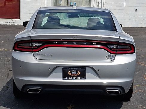 Used 2023 Dodge Charger SXT RWD image 7