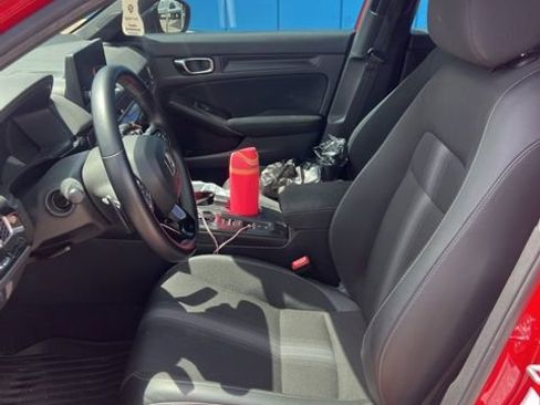 Used 2025 Honda Civic Sport image 9