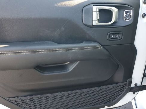 New 2026 Jeep Wrangler Unlimited Sahara image 21