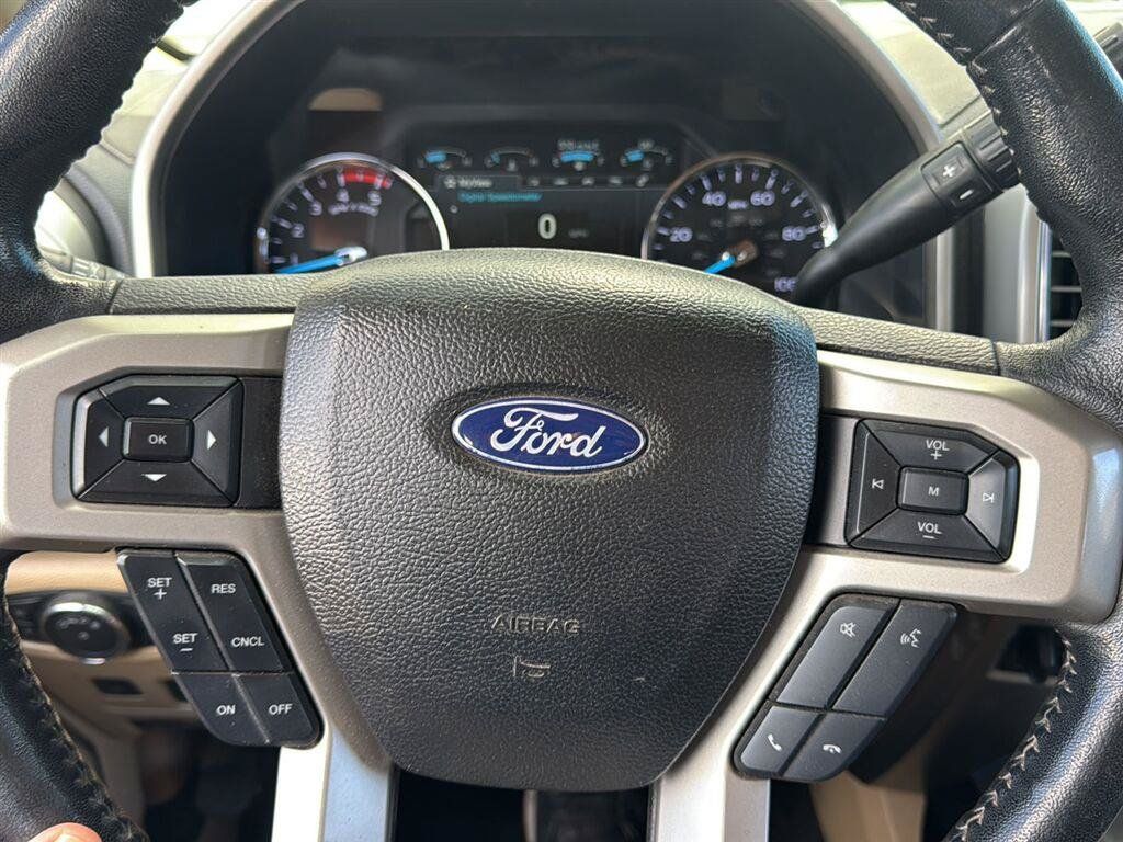 Used 2018 Ford F250 Lariat w/ Lariat Ultimate Package AWD/4WD image 11