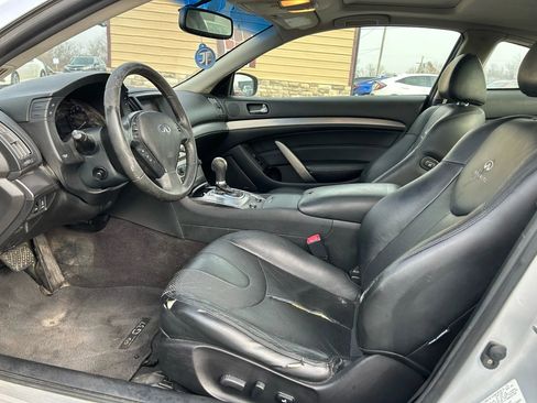 Used 2012 INFINITI G37 Journey w/ Premium Pkg image 21