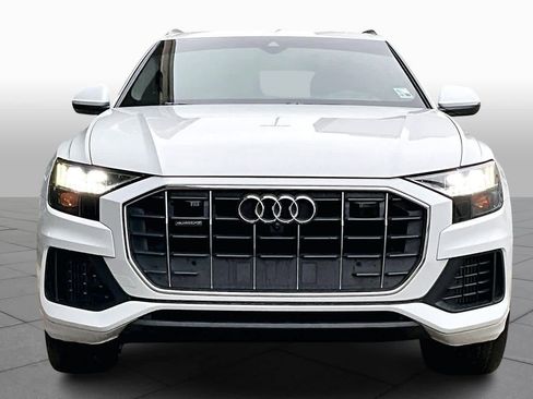 Used 2019 Audi Q8 Prestige w/ Luxury Package image 3