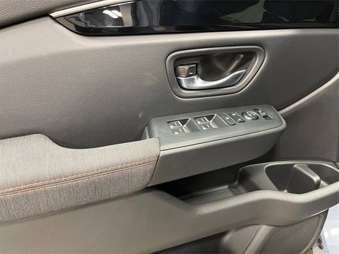 New 2025 Honda Pilot Sport image 17