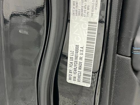 Used 2022 Jeep Grand Cherokee Trailhawk w/ Advanced Protech Group II image 38