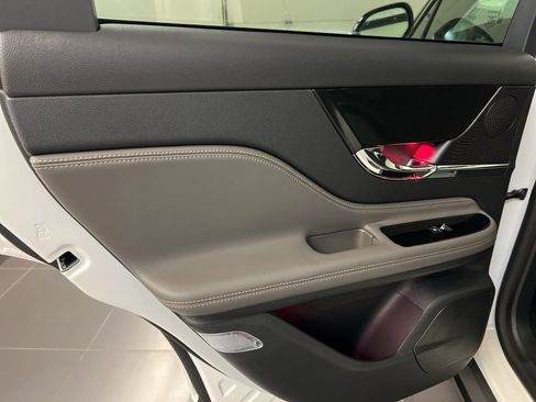 New 2025 Lincoln Corsair Grand Touring w/ Equipment Group 301A image 33