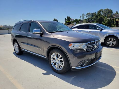 Used 2014 Dodge Durango Citadel w/ Technology Group RWD image 2
