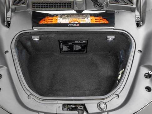 Certified 2023 Ferrari SF90 Stradale image 32