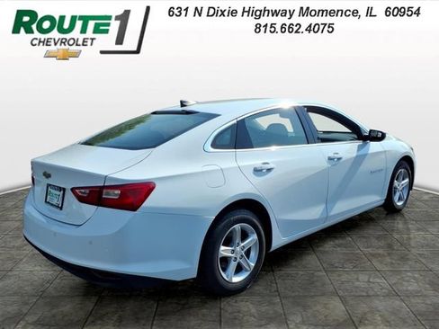 Used 2023 Chevrolet Malibu LS w/ Driver Confidence Package FWD image 4