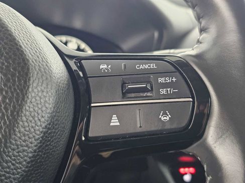 Used 2023 Honda HR-V EX-L image 28