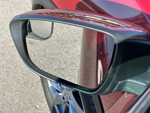 Used 2015 Nissan Rogue SL image 9