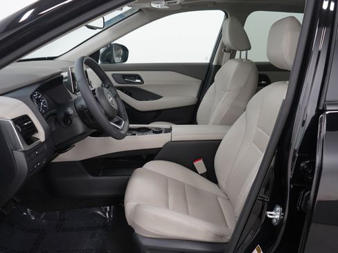 Used 2023 Nissan Rogue SL image 24