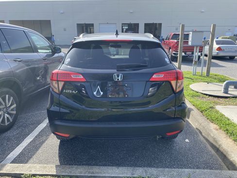 Used 2017 Honda HR-V EX-L image 19