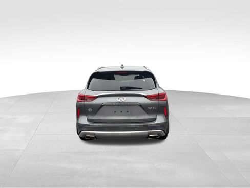 Used 2019 INFINITI QX50 Essential w/ Premium Heat Package image 5