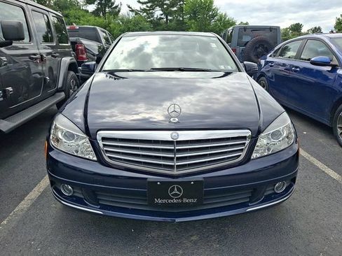 Used 2011 Mercedes-Benz C 300 4MATIC Sedan w/ Premium 1 Pkg image 2
