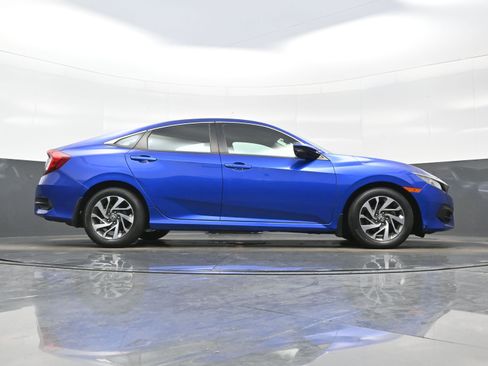 Used 2017 Honda Civic EX image 30