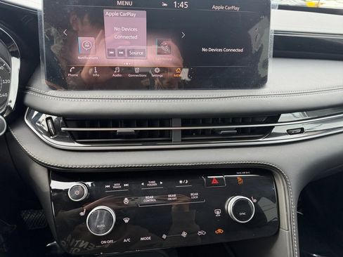 Used 2025 INFINITI QX60 Pure image 22