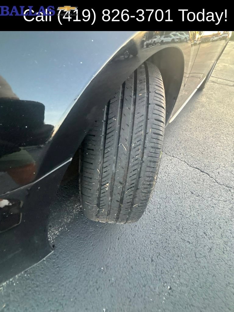 Used 2009 Lincoln MKS FWD image 23